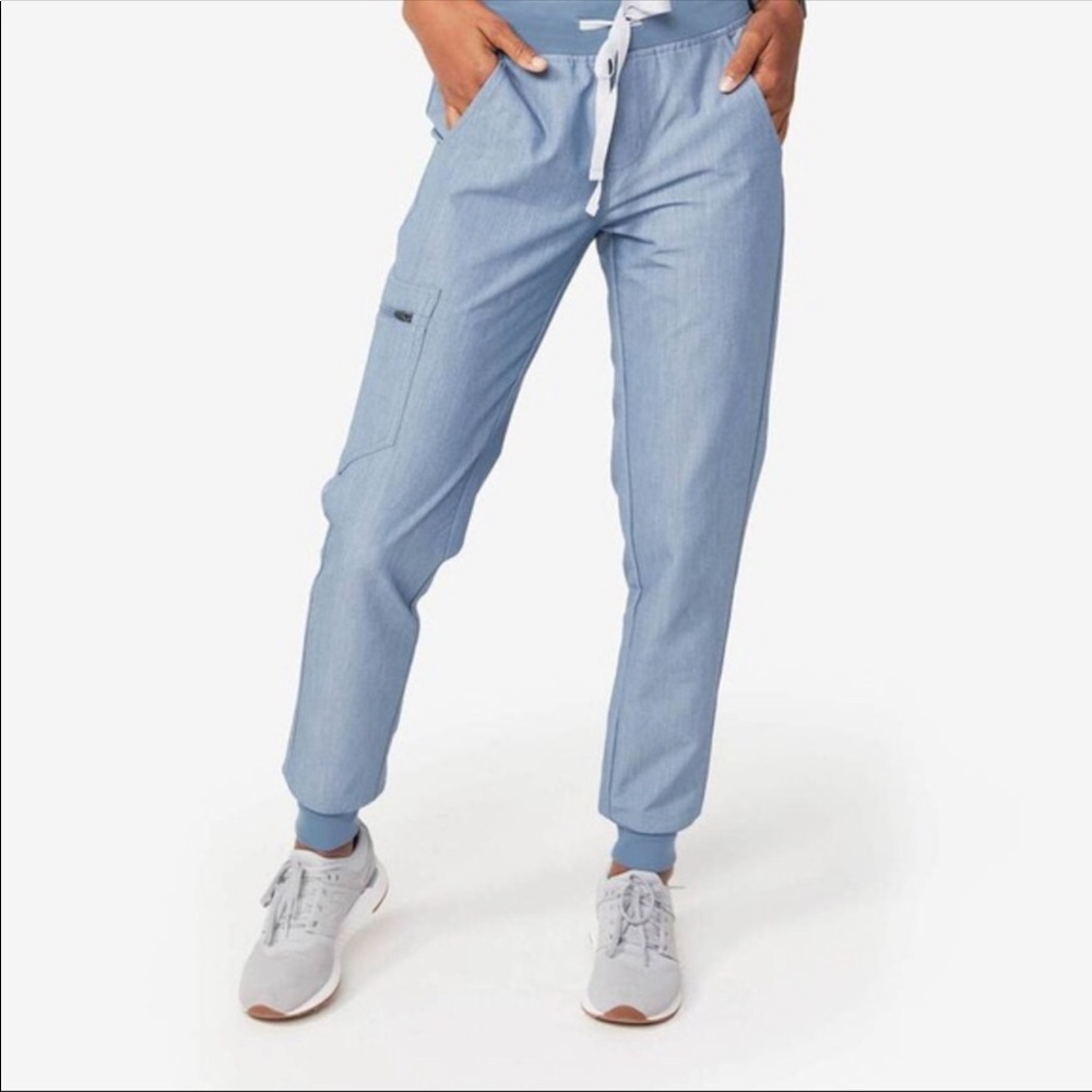 FIGS Jogger Scrub Pants